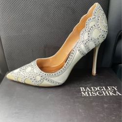 Badgley Mischka Women’s Rouge Dress Pump Size 8.5