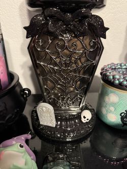 *NEW* Bath And Body Works Halloween Items 