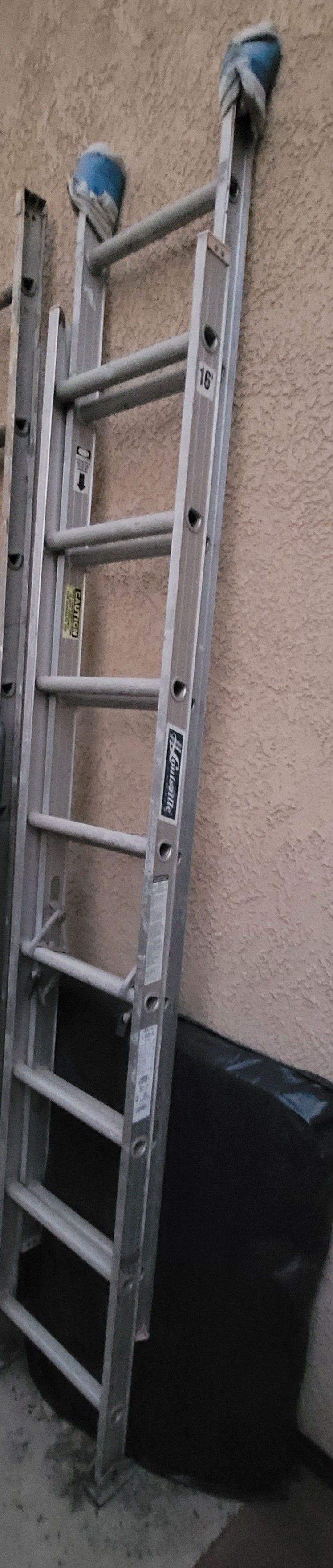 16 ft Extention Ladder, In Great Conditions