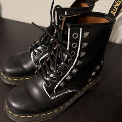 Dr. Martens 1460 Stud rolled Vintage Smooth Boot