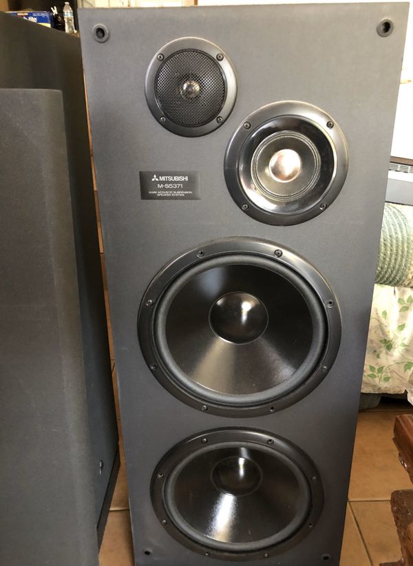 RARE VINTAGE COMPLETE MITSUBISHI STEREO SYSTEM for Sale in Norwalk, CA