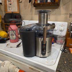 Brand New BREVILLE Juicer
