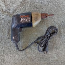 Black & Decker 3/8" Corded Drill 7190 120V 3A