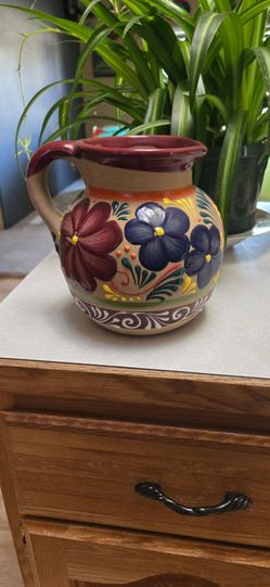 Small pitcher