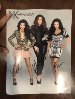 2011 Kardasian Kollection Launch autographs