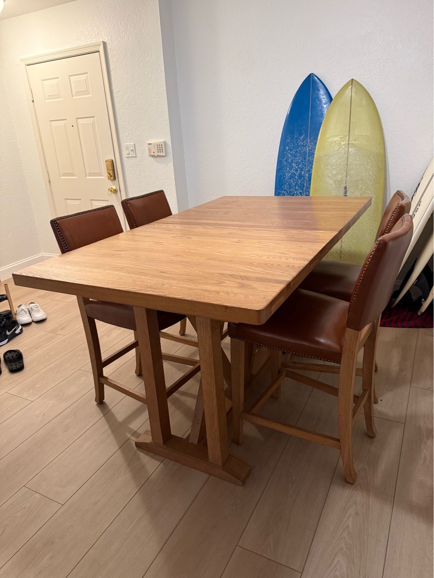 Kitchen Table and Chairs