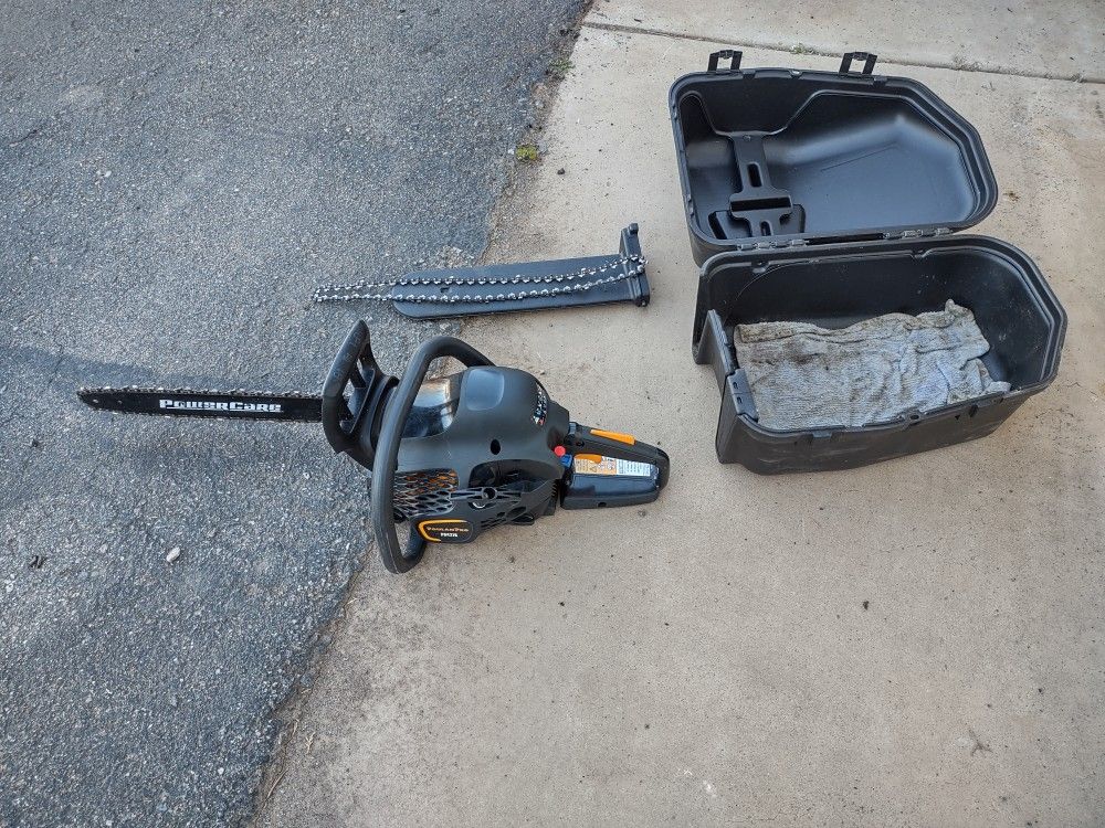 Polan Pro 18" Gas Chain Saw W/ Box, Good Running Condition