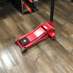 96091 Pittsburg 56624 Red 3-ton Hydraulic Floor Jack W/ Handle 575900