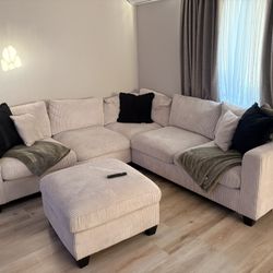 Crème Sectional Couch 