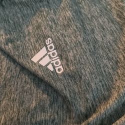 Adidas Shirt M