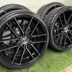 NEW 26 inch niche wheels with 305/30r26 lionhart tires