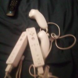 Nintendo Wii controllers