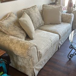 Sofa Love Seat