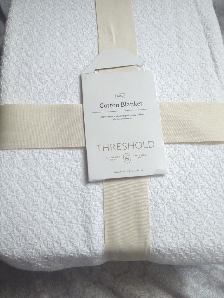 Threshold Cotton Blanket