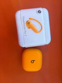 Powerbeats 2 (Open Box)