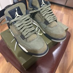Air Jordan 4 Retro 