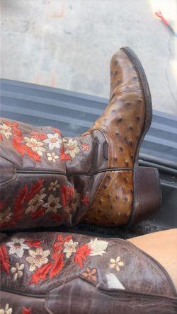 cowgirl boots size 8.5
