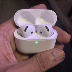 Air pod gen 4’s