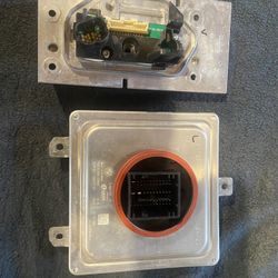 2023 Bmw  Headlight  Module Set OEM