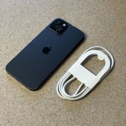 iPhone 15 Plus 256GB Unlocked $550 Or Best Offer