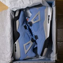 Air Jordan 4 Unc 