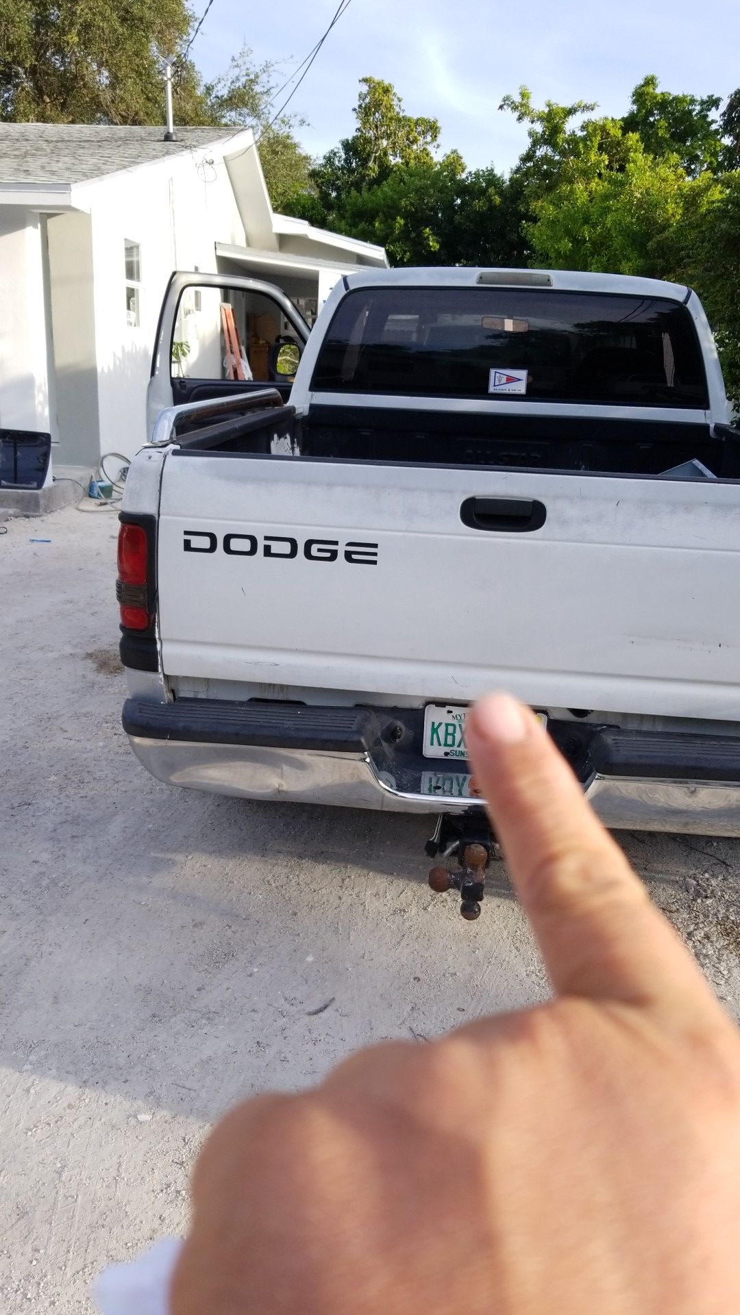 1999 ram 1500 v8
