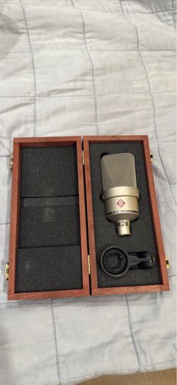 Neumann TLM 103 Large Diaphragm Condenser Mic - Made in Germany - Wooden Case & Original Box