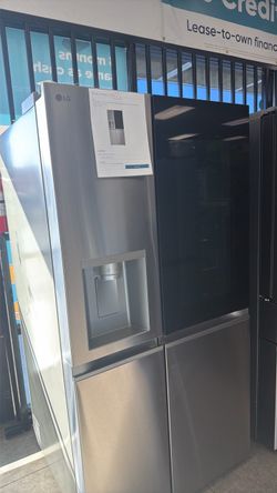 LG-36” Wide 27.1 Cu.Ft Side by Side Refrigerator w/ Craft Ice & Instaview (Warranty Available)