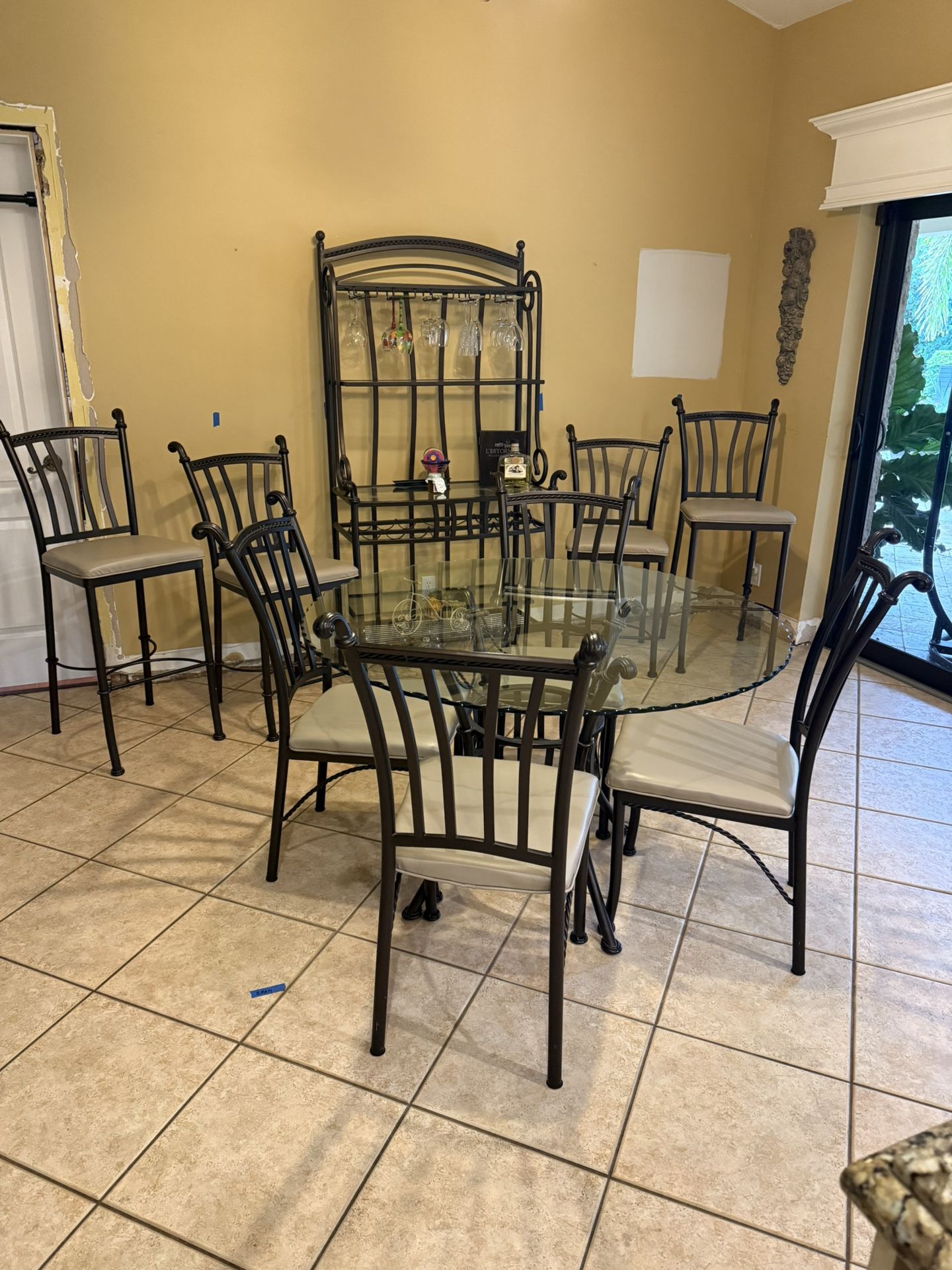 Round glass dining room table with wine rack and Bar Stools Set