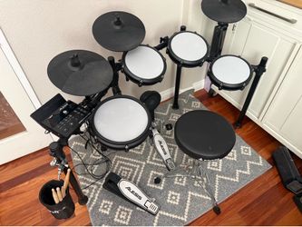 Alesis Nitro Max Electric Drum Set