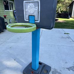 Free Kids Basketball Hoop