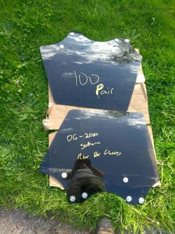 2006 to 2010 Subaru Outback rear door glasses