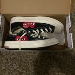 play heart converse shoes