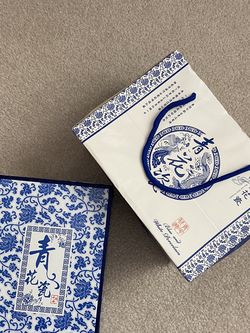 Asian Themed Magnetizing Ceramic Gift Set