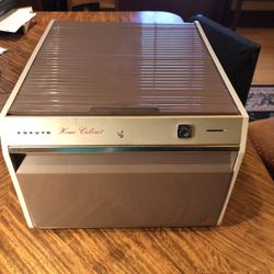 Home Filing cabinet w/ Keys