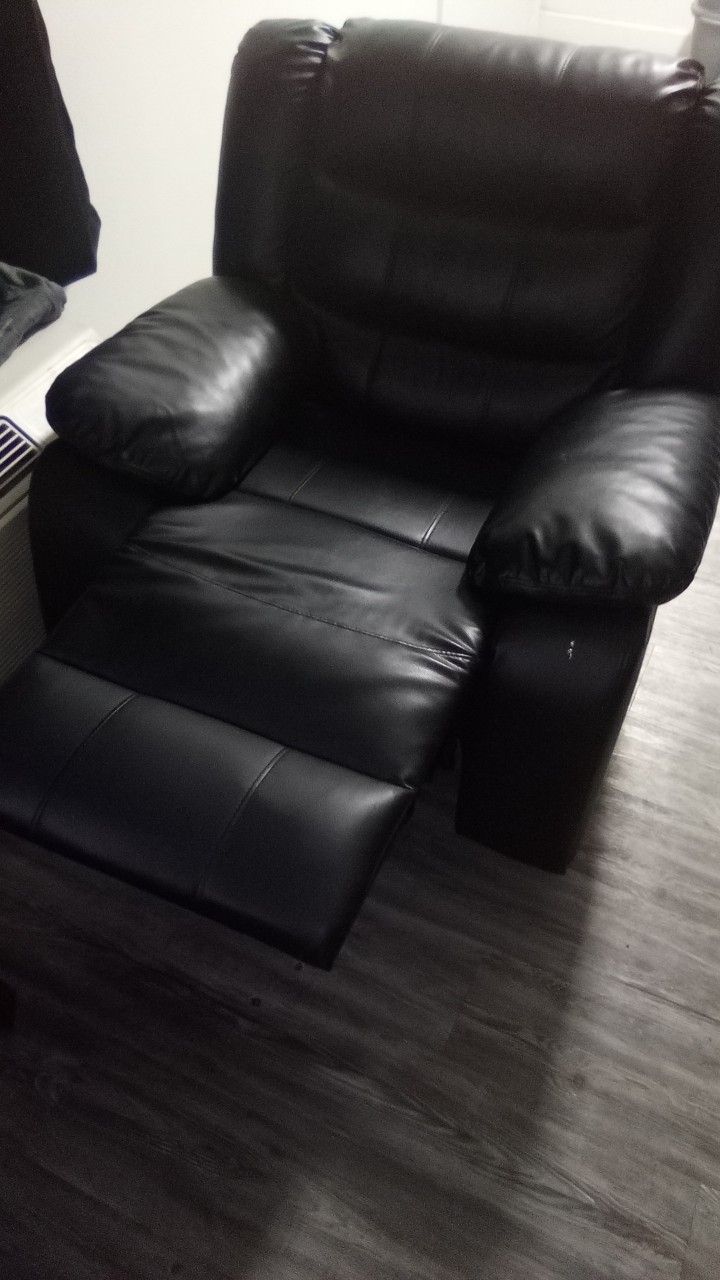 Recliner 