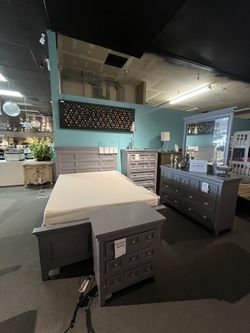 Grey 4PC Full Bedroom Set