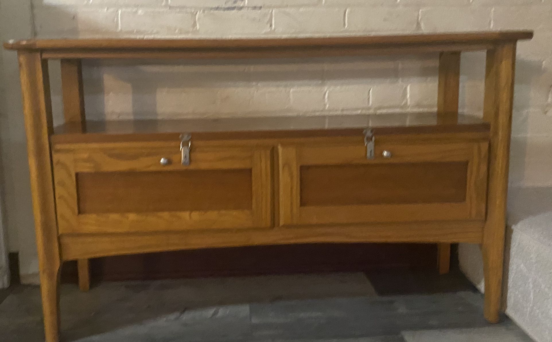 Narrow Desk With 2 Drawers