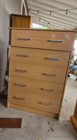 5 Dresser Drawer