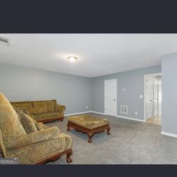 Sturdy and strong excellent condition very comfortable