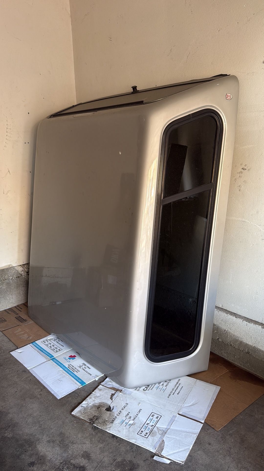 07-13 Silverado Camper Shell