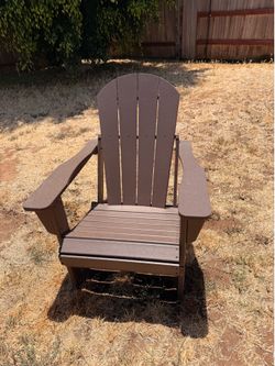 WestTrends Folding Adirondack Chairs - Set of 4 - Excellent Condition