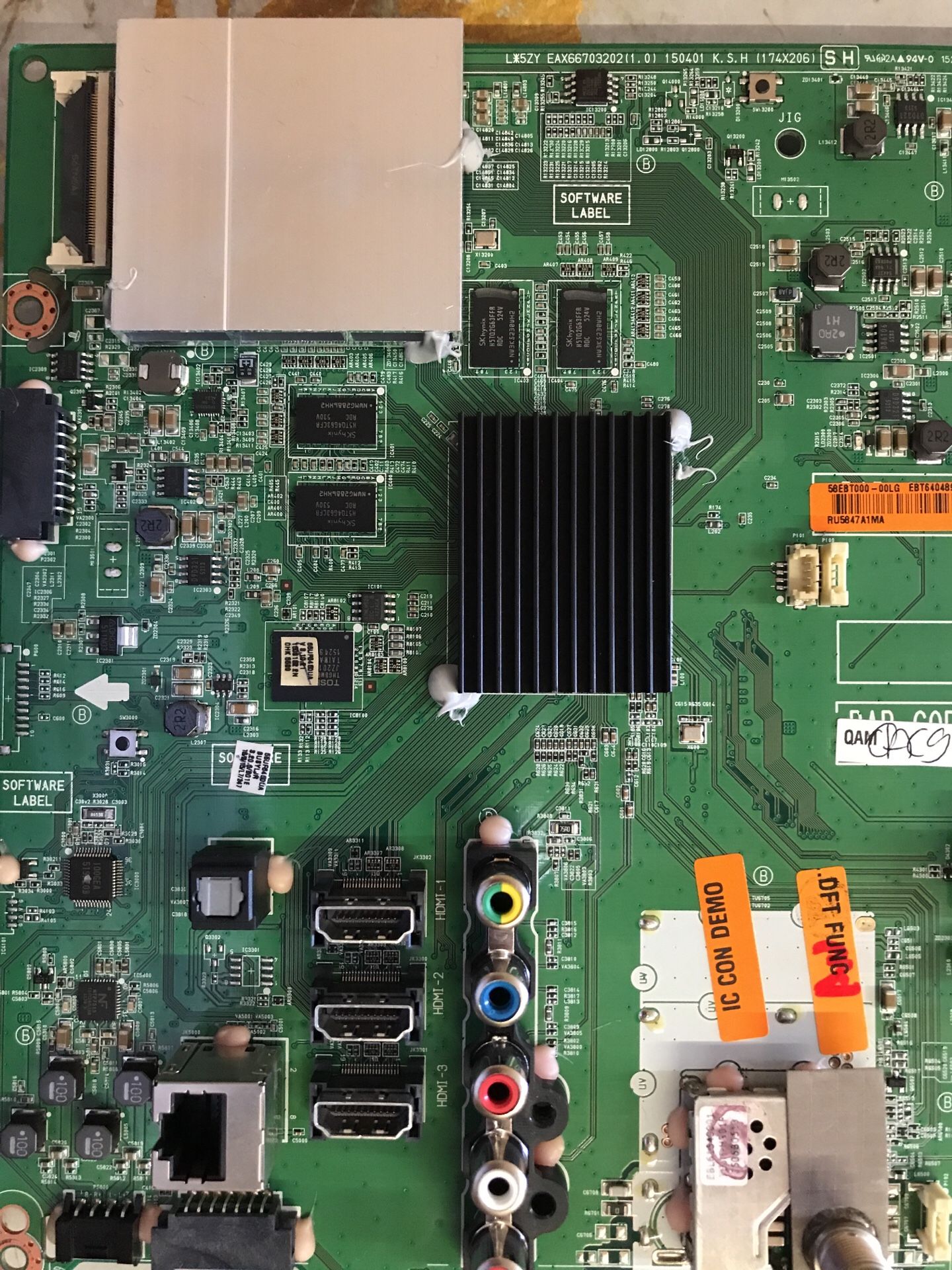 LG MAIN BOARD M#55UF6450 P#EBT64048903 EAX66703202