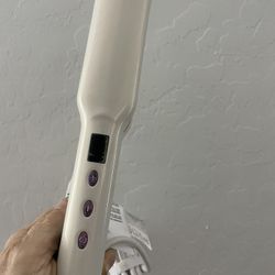 Monat volume Tool 