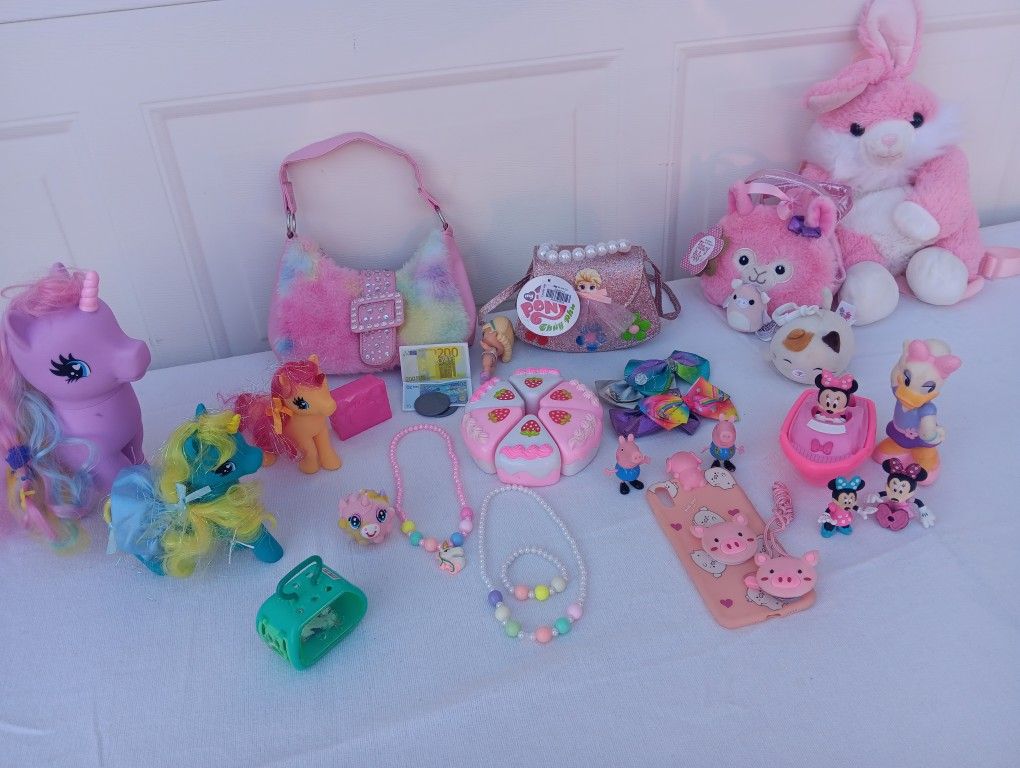GIRLIY TOYS $20