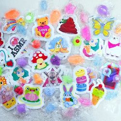 Mini Monchi Squeeshi & stickers