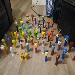 Lot Of 62 Pez Heads