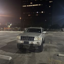2007 Jeep Grand Cherokee V8 Hemi