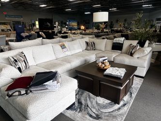 Perfect sectional sofa! 🚨📦 Any fabric & color!