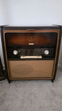 1956 Grundig Majestic